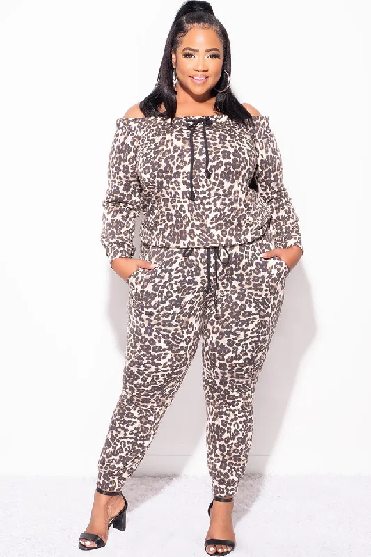 Final Sale Plus Size 2-Piece Off the Shoulder Top and Pants Set in Animal Print Classic Stretch Pants Final Sale Plus Size 2-Piece Off the Shoulder Top and Pants Set in Animal Print Classic Stretch Pants