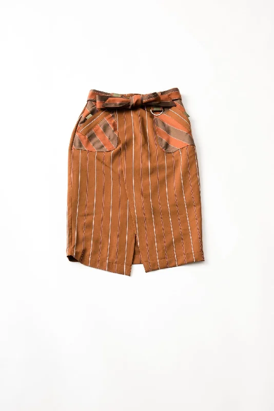 Striped Tight Skirt (Beige) ruffled skirt detail