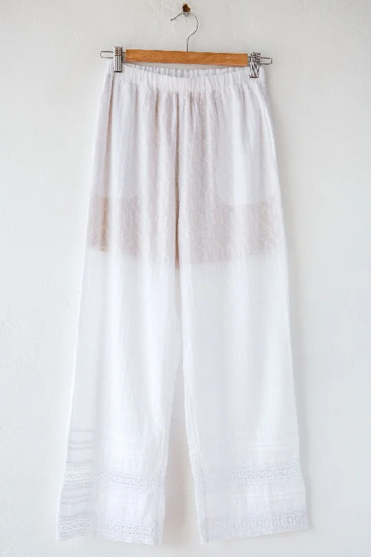 Lace & Pintuck Pant Fashionable Tapered Leg Pants