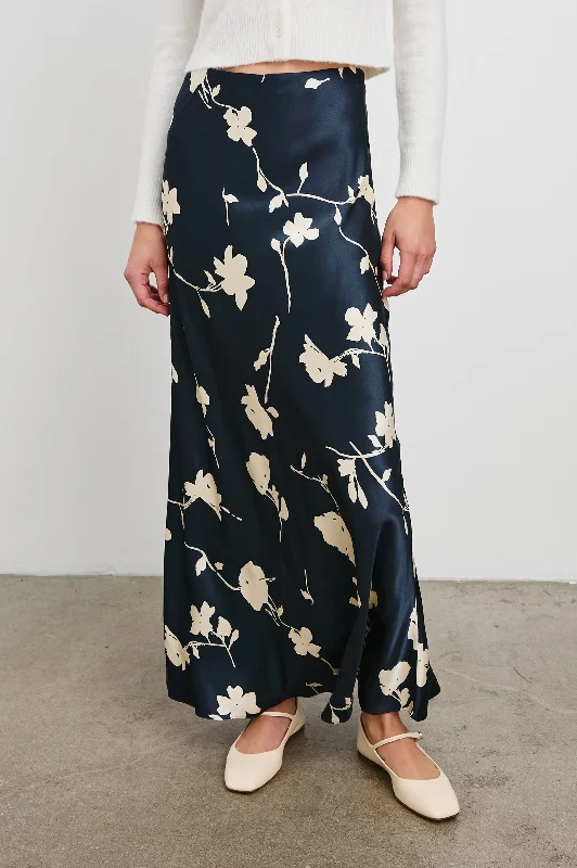ROMINA SKIRT - MIDNIGHT ROSES velvet skirt plush