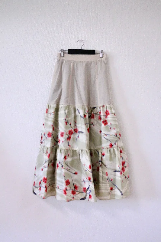 Ume -Meisen Teered Skirt-beige lightweight skirt design
