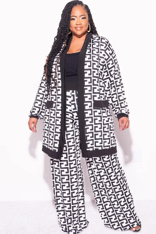 Final Sale Plus Size Flocked Plaid 3pc Triangle Top, Maxi Cardigan and Pants Set in Black and White Maze Print Lace Blend Ribbed Blend Corduroy Blend
