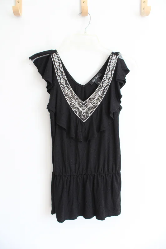 White House Black Market White & Gold Beaded Black Ruffled Tank | XS vibrant tank top