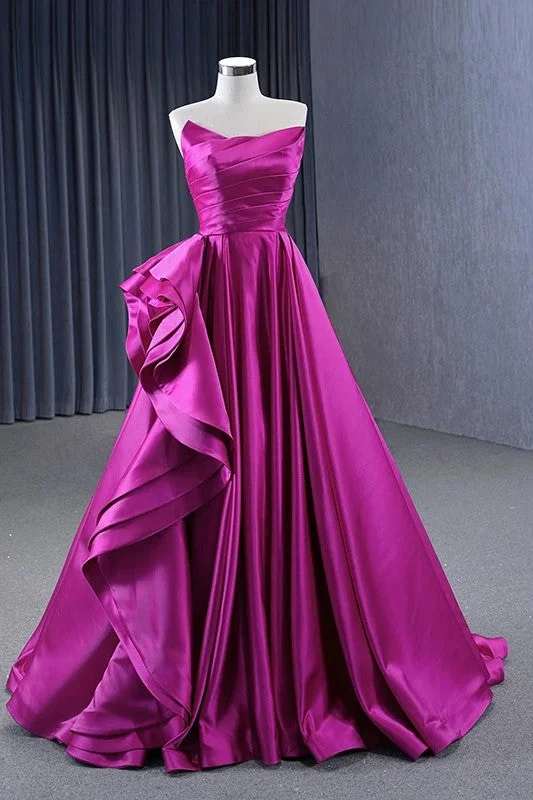 Elegant Strapless Quinceanera Dress Sleeveless Pleated Long Evening Party Dress Crew Neckline Sporty