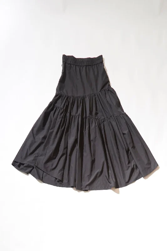 Taffeta Tiered Skirt (Black) corduroy skirt cozy