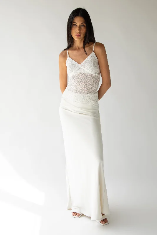 LACE CAMISOLE TANK TOP essential tank top