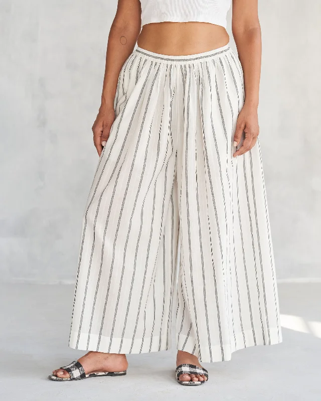Soto Flared Pants - Black & Ivory High-Waist Jogger Pants