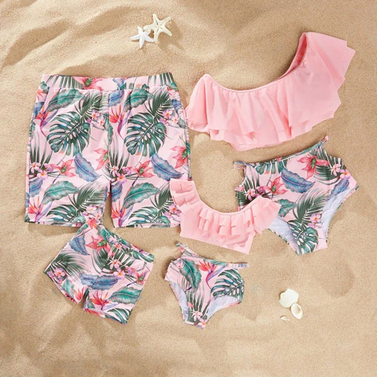 Family Matching Swimwear Mother Daughter Bikini Swimsuits Look Dress Father Son Swimming Bath Shorts Mommy Dad and Me Clothes Tropical Print Bikini
