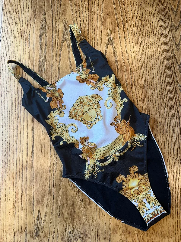 VERSACE NWT 1 Piece Swimsuit / XS Stylish Beachwear Set