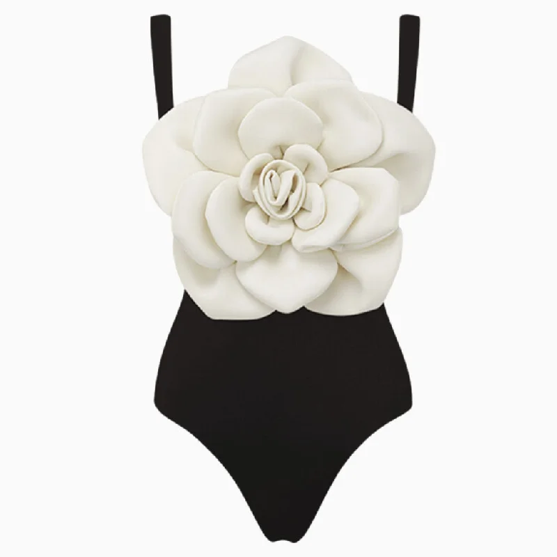 Vintage Style Bloom 3D Rosette Corsage Moderate One Piece Swimsuit Strapless Swimsuit Top