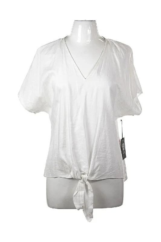 Vince Camuto Shirt -- Basic T-Shirt Crew Neck Short Sleeve