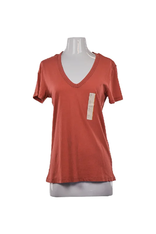 Universal Thread Shirt-- Layered Multi-layer Single Layer