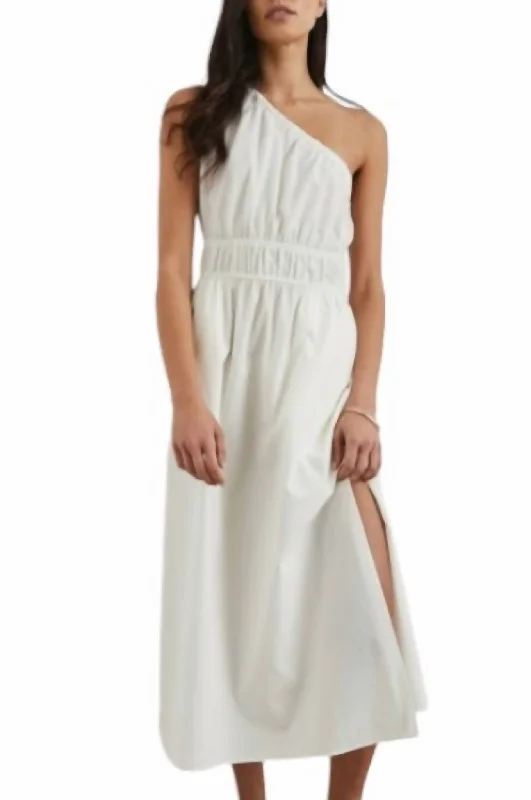 Selani Dress In White Tunics Fall fleece