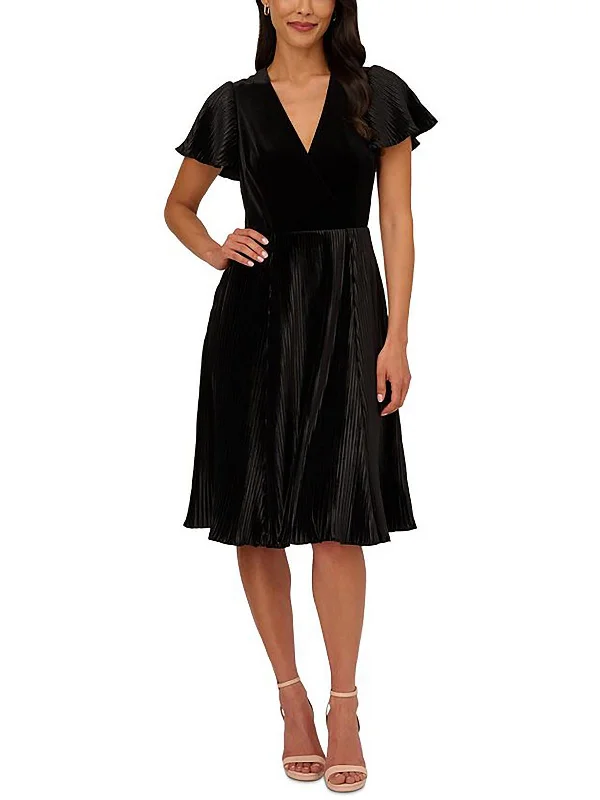 Womens Surplice Knee Length Fit & Flare Dress Boat Neckline Classic
