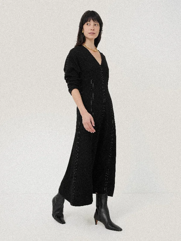 Batwing Stitched Dress | Black Off-the-shoulder Chic Trendy