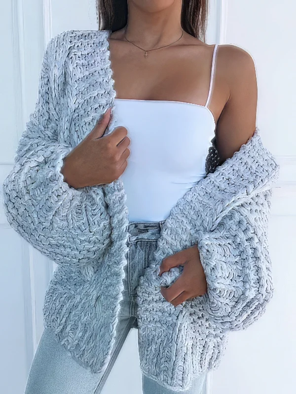 Cozy Loose-Fit Cardigan Fitted Slim Tailored