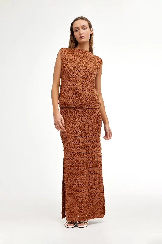 LAURA CROCHET SKIRT - RUST pleated skirt texture
