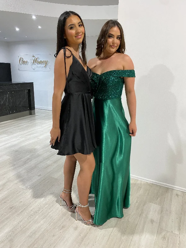 Honey Couture ESTELLA Black Silky Circle Skirt Mini Party Dress Tunics Versatile stylish Honey Couture ESTELLA Black Silky Circle Skirt Mini Party Dress Tunics Versatile stylish