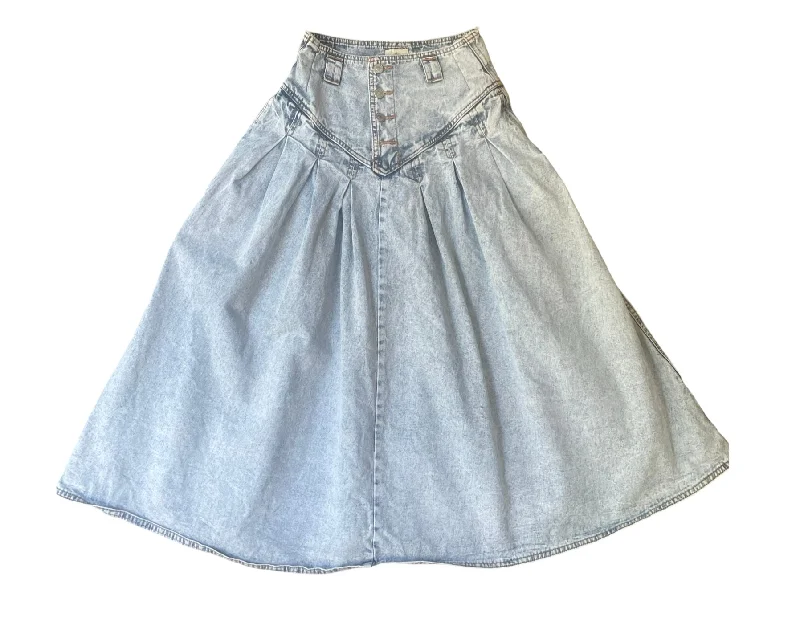 Vintage 80’s Denim Acid Wash Skirt Size 6 wool skirt warm