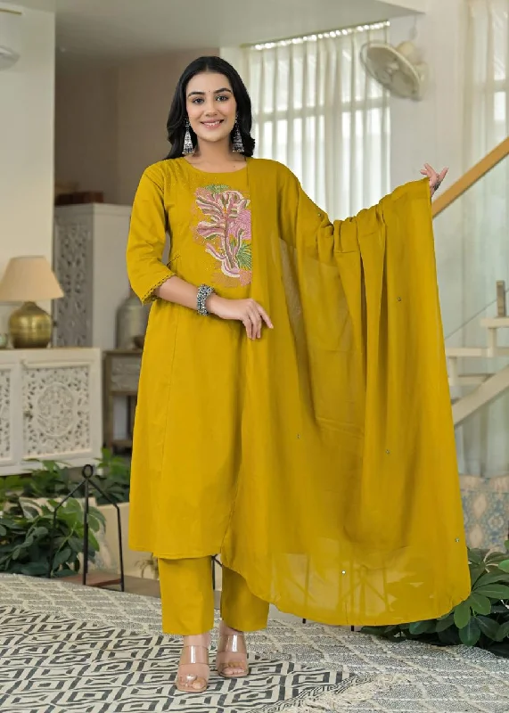 Women's Ready To Wear Cotton Anarkali Kurti-Pant-Dupatta - Ethnicmix Relaxed High-Waist Trousers Women's Ready To Wear Cotton Anarkali Kurti-Pant-Dupatta - Ethnicmix Relaxed High-Waist Trousers
