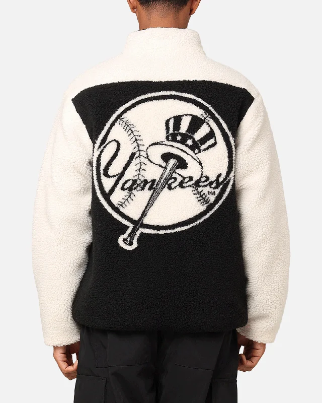 Majestic Athletic New York Yankees Sherpa Jacket Vintage White Plaid Jacket Tartan Jacket Houndstooth Jacket Majestic Athletic New York Yankees Sherpa Jacket Vintage White Plaid Jacket Tartan Jacket Houndstooth Jacket