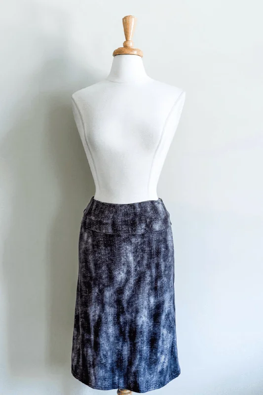 Charcoal Distressed Print