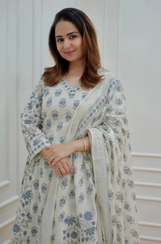 Women's White Printed Viscose Rayon Kurta And Pant Set - Alvami Relaxed Linen Pants