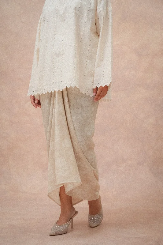The Signature Knot Skirt in Spice lace skirt intricate