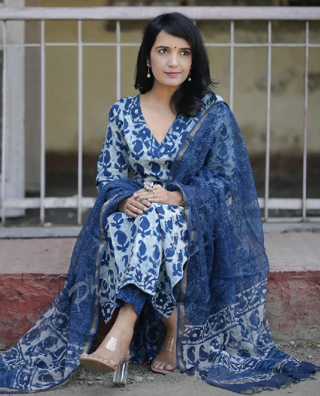 Women's Blue Flower Printed Kurta With Pant And Duppata Set - Dwija Fashion Casual Drawstring Pants Women's Blue Flower Printed Kurta With Pant And Duppata Set - Dwija Fashion Casual Drawstring Pants